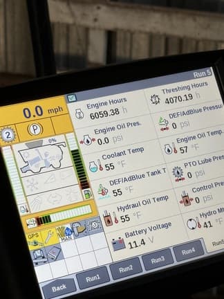 Image of Case IH 8230 equipment image 3