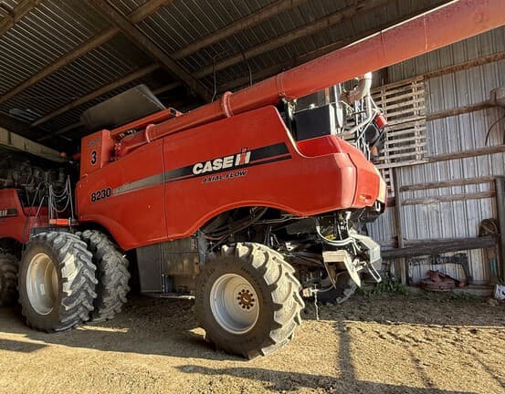 Image of Case IH 8230 Primary image