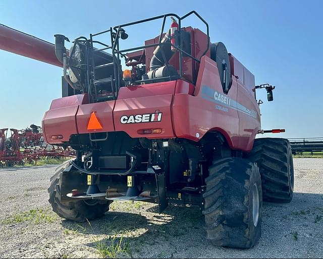 Image of Case IH 8230 equipment image 4