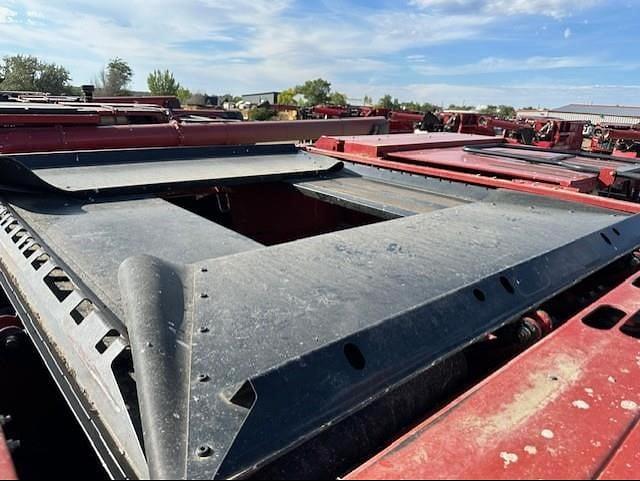 Image of Case IH 8230 equipment image 4