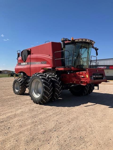 Image of Case IH 8230 Primary image