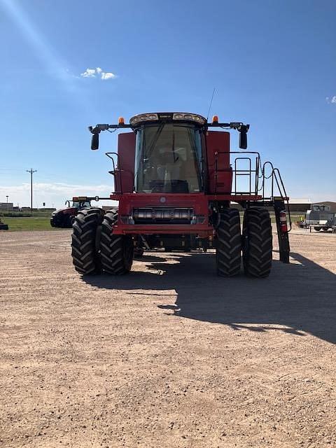 Image of Case IH 8230 equipment image 2