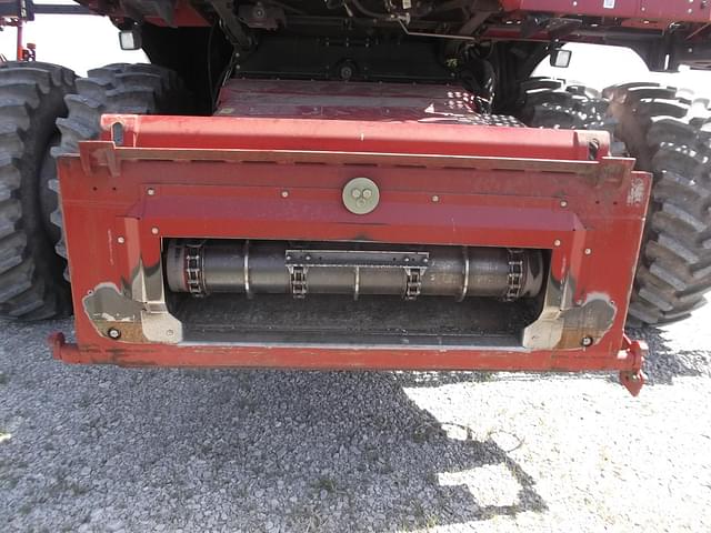 Image of Case IH 8230 equipment image 3