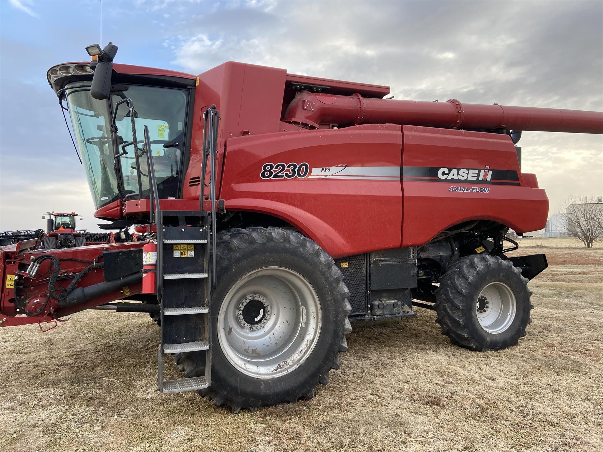 Main image Case IH 8230