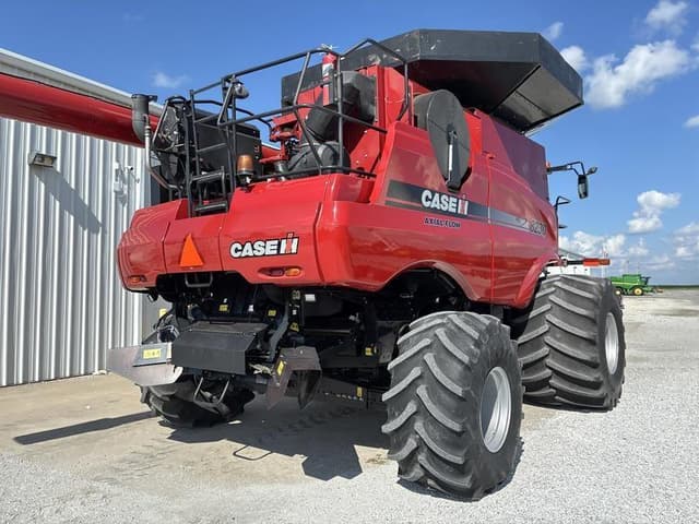 Image of Case IH 8230 equipment image 3