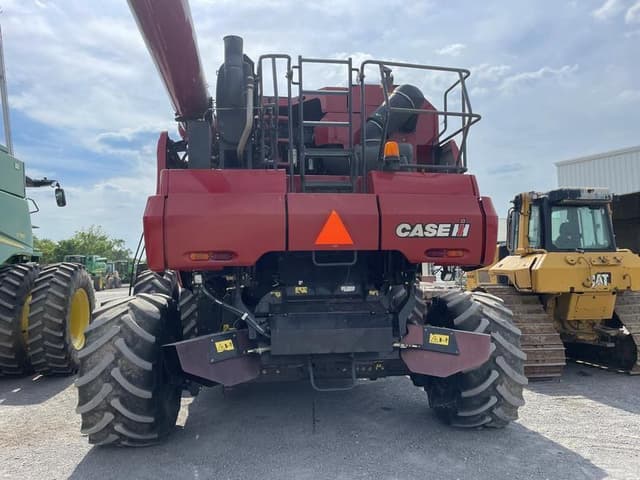 Image of Case IH 8230 equipment image 3