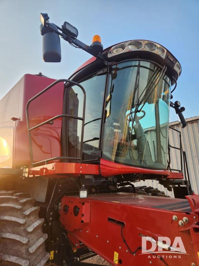 Image of Case IH 8230 equipment image 2