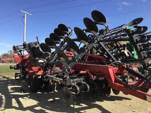 Image of Case IH Ecolo-Tiger 875 equipment image 2