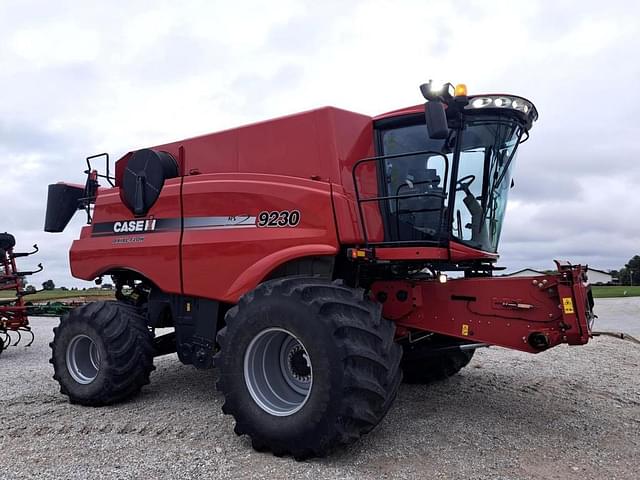 Image of Case IH 9230 equipment image 3