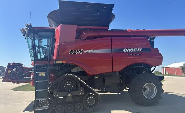 Image of Case IH 9230 equipment image 1