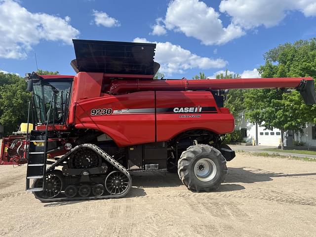 Image of Case IH 9230 equipment image 2
