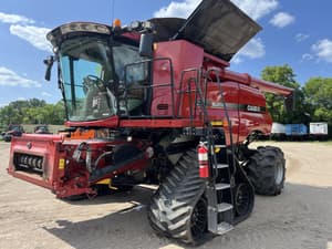 SOLD - 2014 Case IH 9230 Stock No. 239876107 Combines with 3,738 Hrs ...