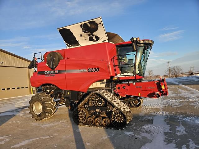 Image of Case IH 9230 equipment image 3