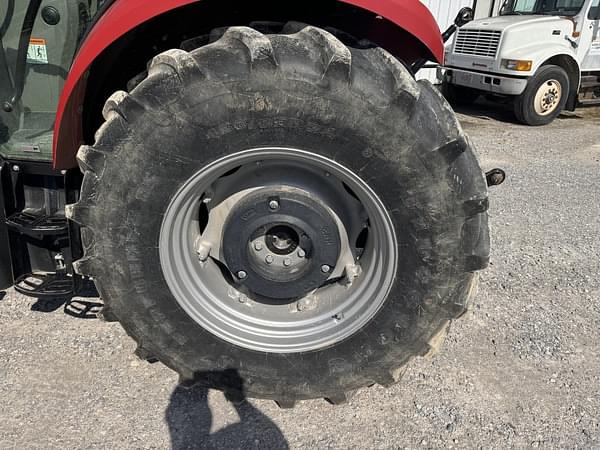 Image of Case IH Farmall 95C equipment image 1