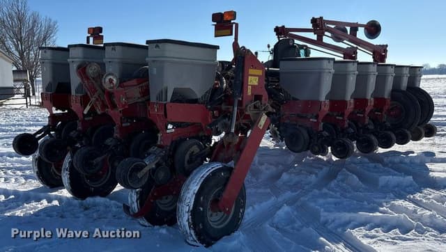 Image of Case IH 1255 equipment image 4