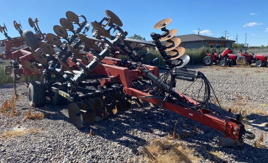 Image of Case IH Ecolo-Tiger 875 Primary image