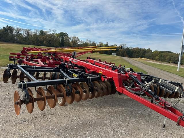 Image of Case IH Ecolo-Tiger 875 equipment image 4