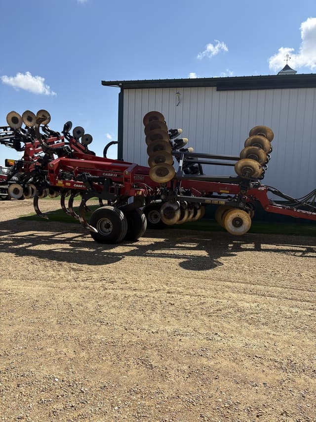 Image of Case IH Ecolo-Tiger 875 equipment image 1