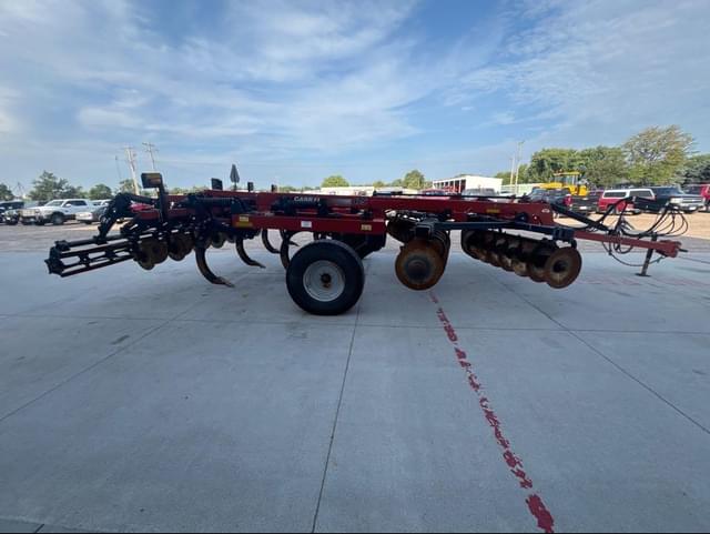 Image of Case IH Ecolo-Tiger 875 equipment image 4