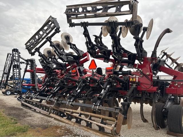 Image of Case IH Ecolo-Tiger 875 equipment image 4