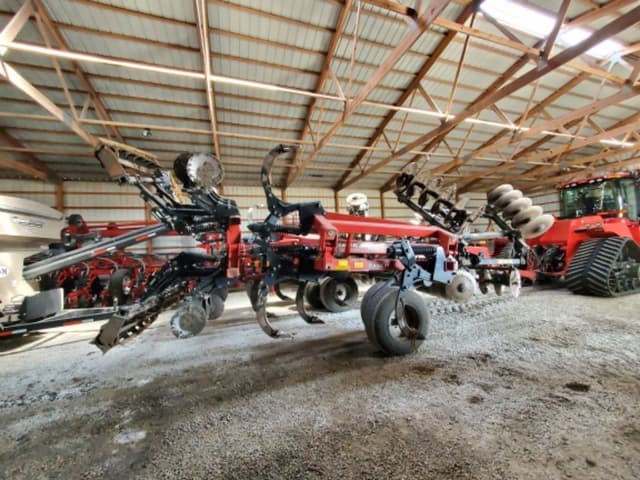 Image of Case IH Ecolo-Tiger 875 equipment image 2