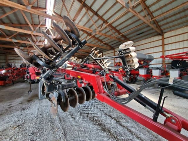 Image of Case IH Ecolo-Tiger 875 equipment image 3
