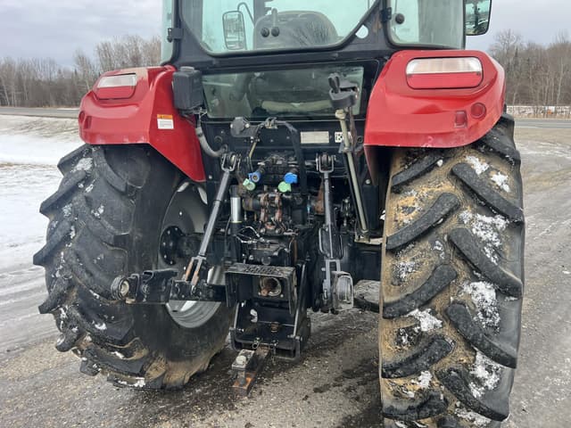 Image of Case IH Farmall 105C equipment image 3