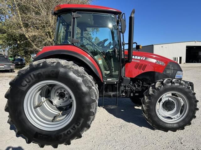 Image of Case IH Farmall 105C equipment image 3