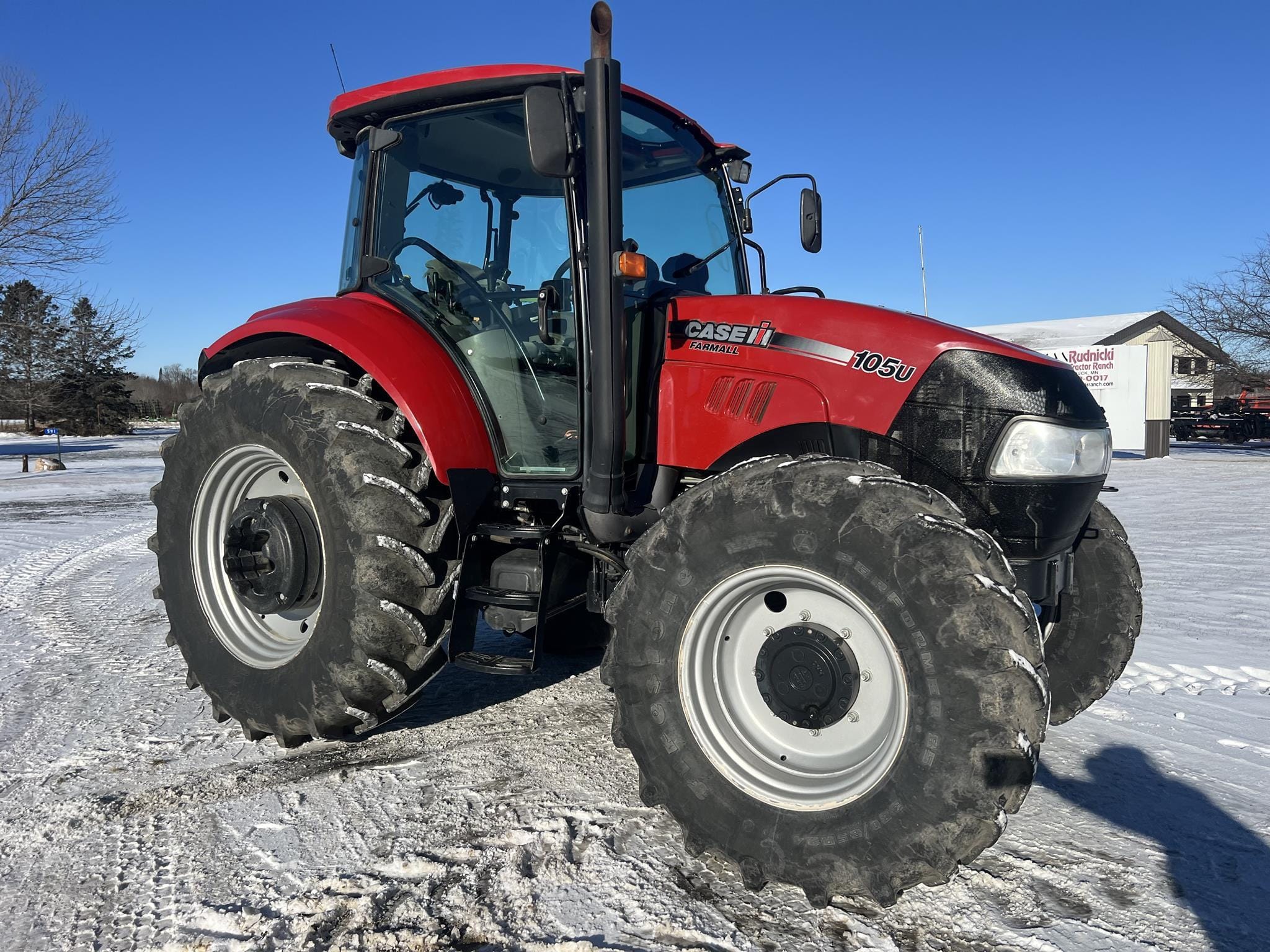 2014 Case IH Farmall 105U Equipment Image0