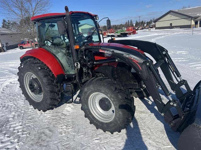 Image of Case IH Farmall 105U equipment image 3