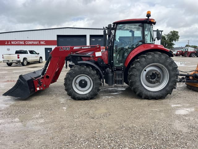 Image of Case IH Farmall 105U equipment image 1