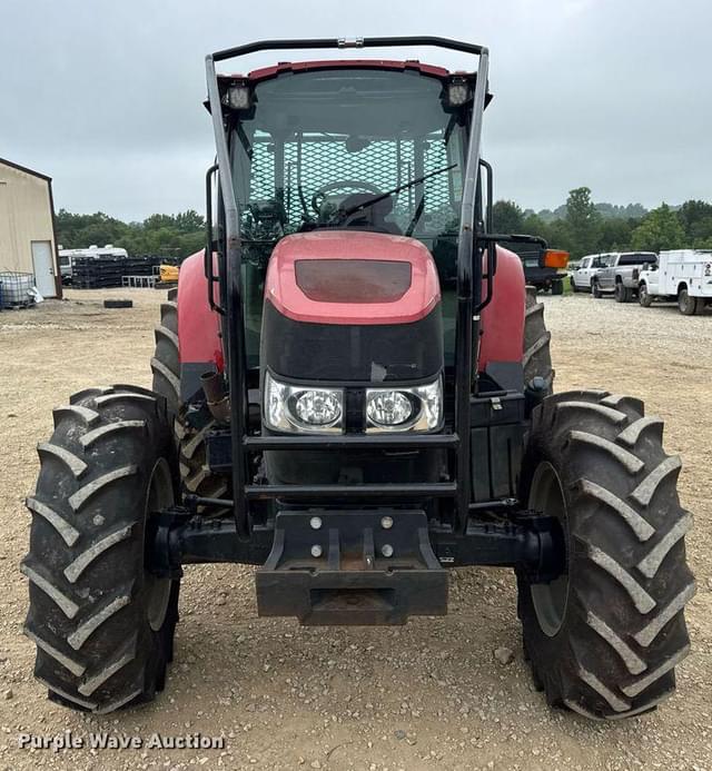 Image of Case IH Farmall 105U equipment image 1