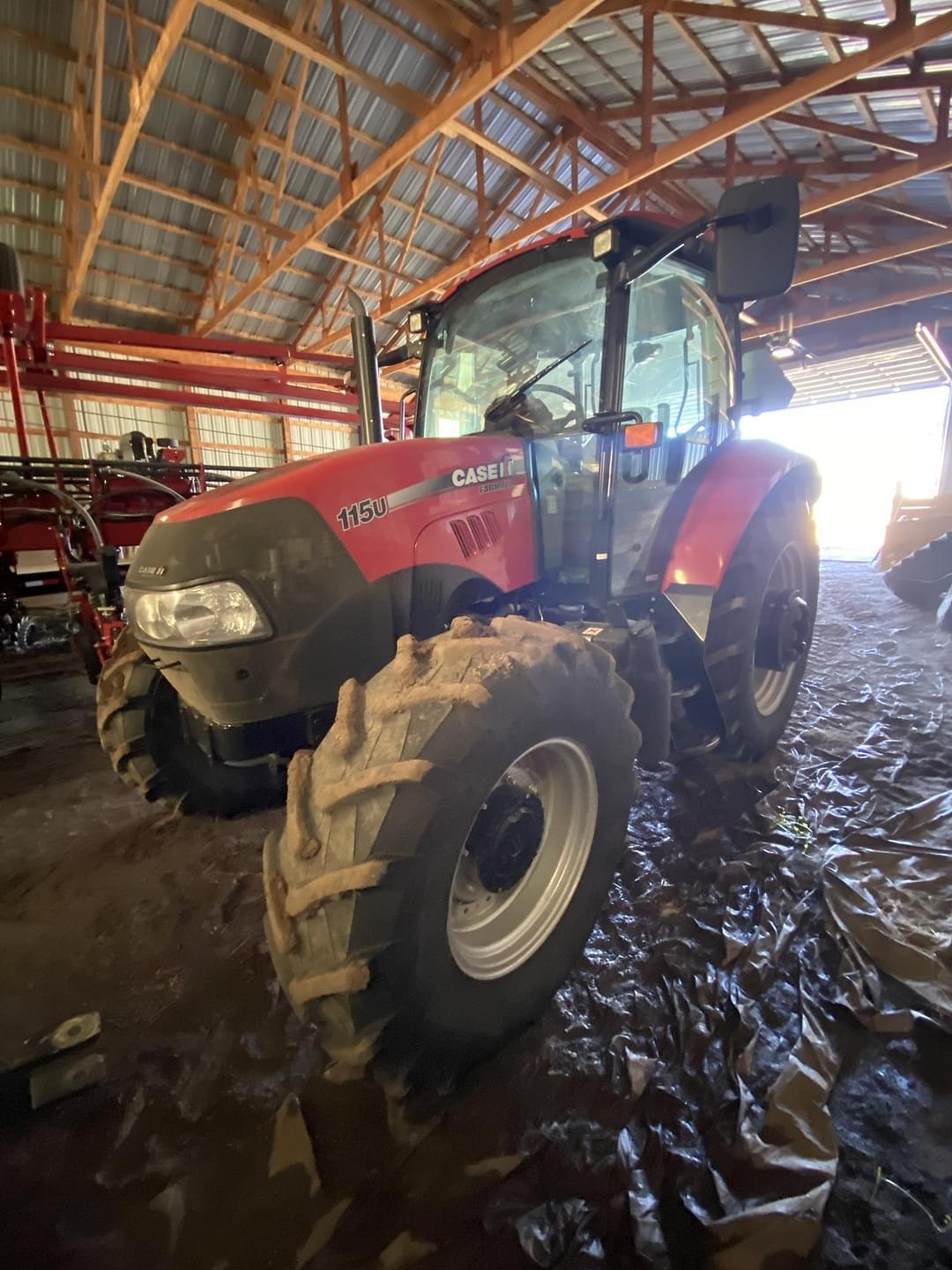 Image of Case IH Farmall 115U Primary image