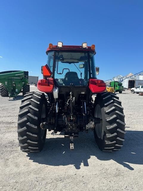 Image of Case IH Farmall 125A equipment image 3