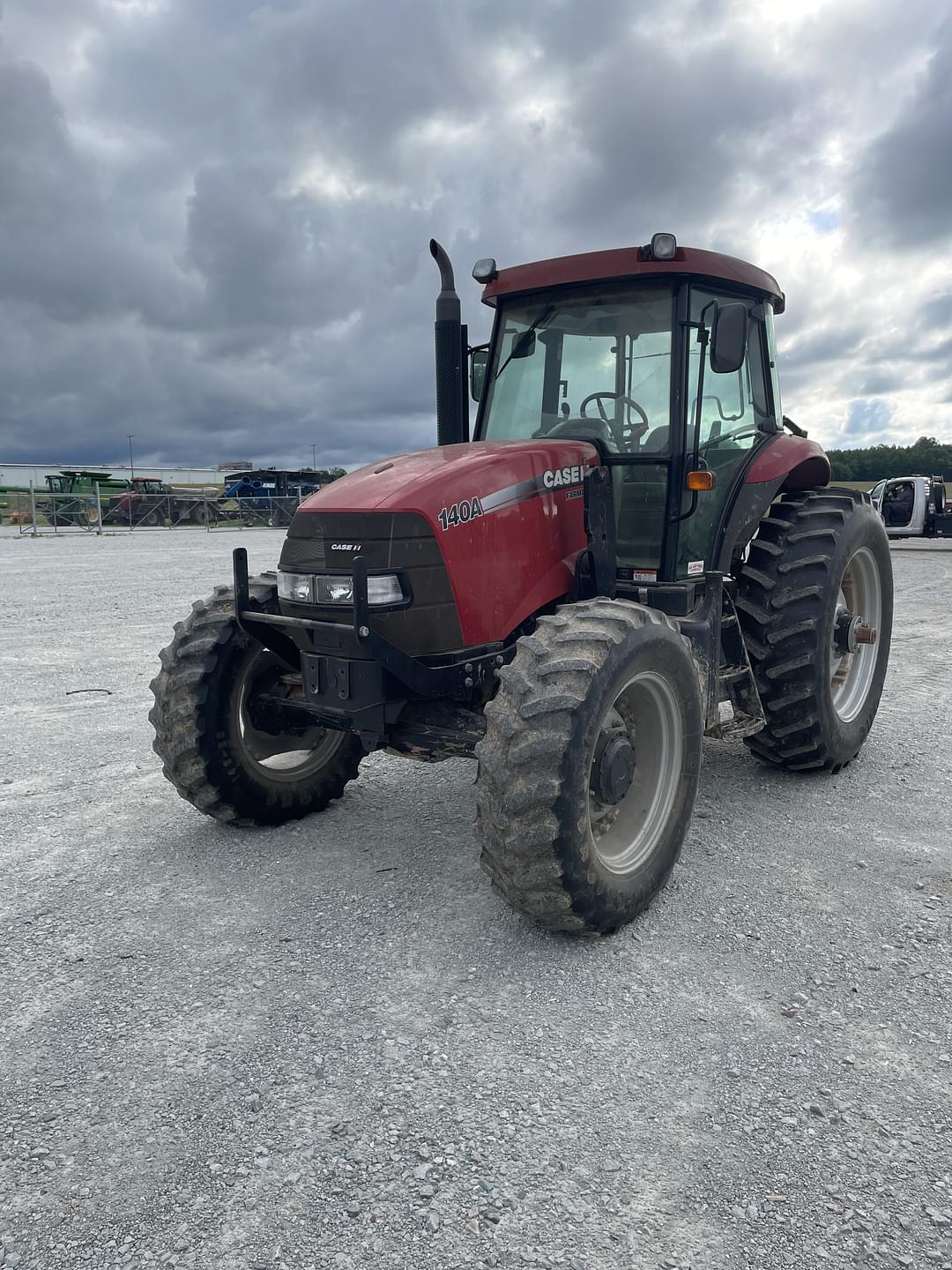 Image of Case IH Farmall 140A Image 0