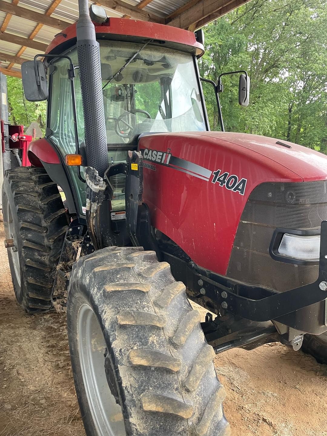 Image of Case IH Farmall 140A Primary image