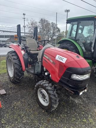 Main image Case IH Farmall 35C