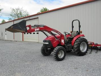 Main image Case IH Farmall 50C