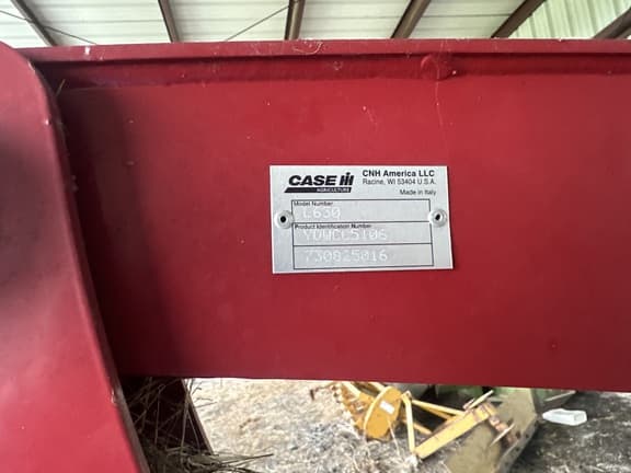 Image of Case IH Farmall 85C equipment image 4