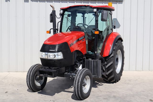 Image of Case IH Farmall 85C equipment image 2