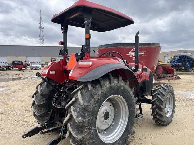 Image of Case IH Farmall 85C equipment image 4