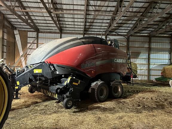 Image of Case IH LB434 equipment image 2