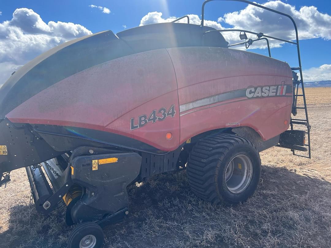 Image of Case IH LB434 Primary image