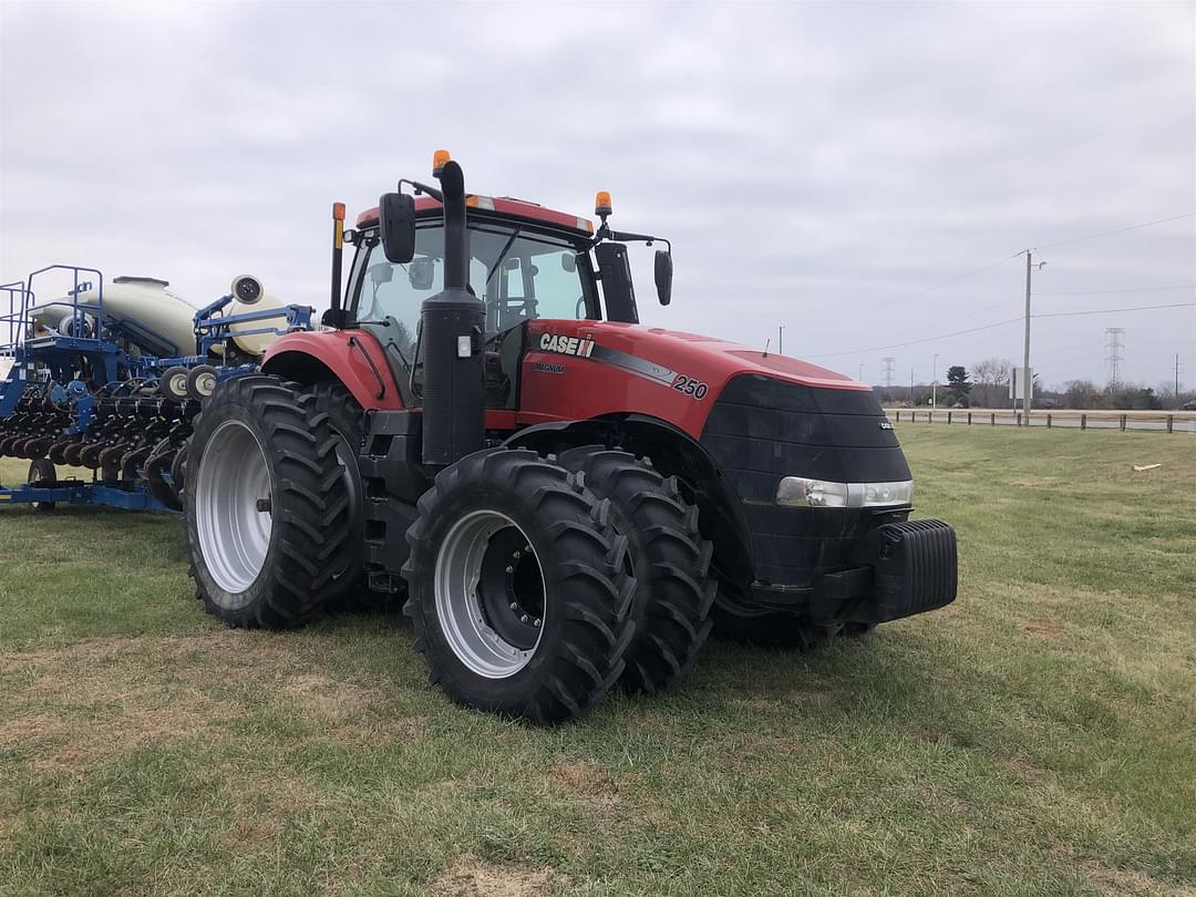 Image of Case IH Magnum 250 Image 0