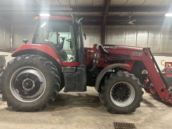 2014 Case IH Magnum 180 Equipment Image0