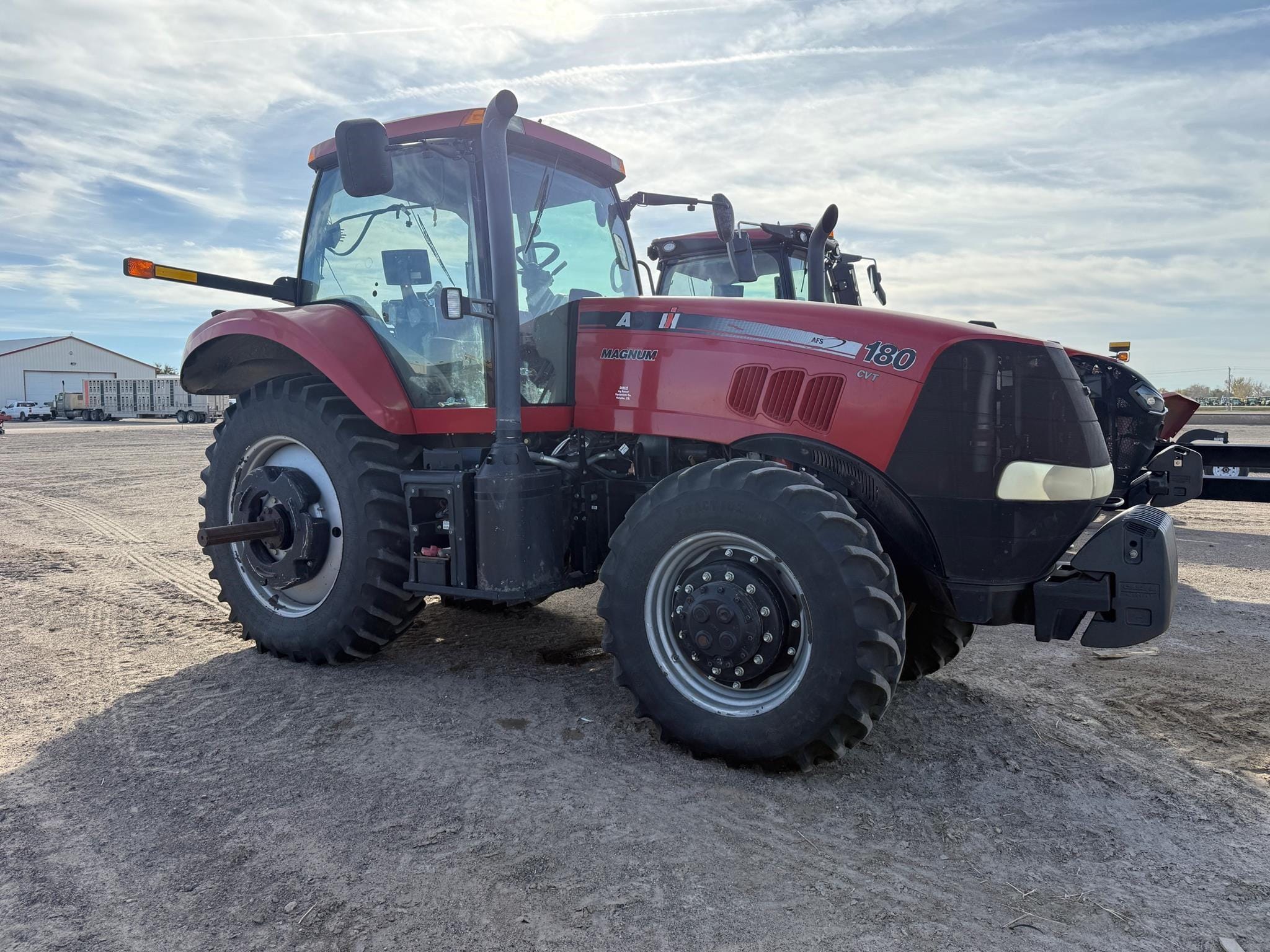 2014 Case IH Magnum 180 Equipment Image0