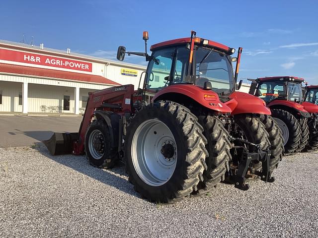 Image of Case IH Magnum 190 equipment image 4