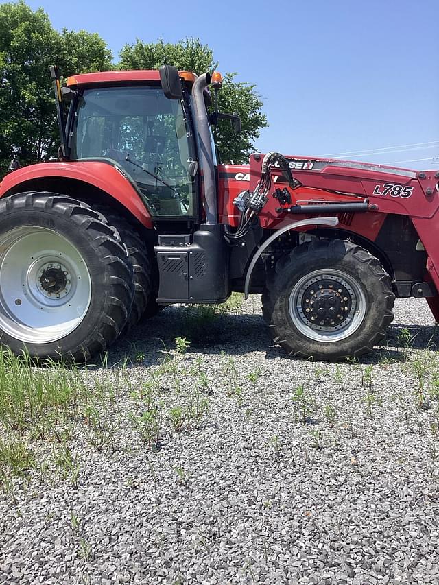 Image of Case IH Magnum 190 equipment image 1