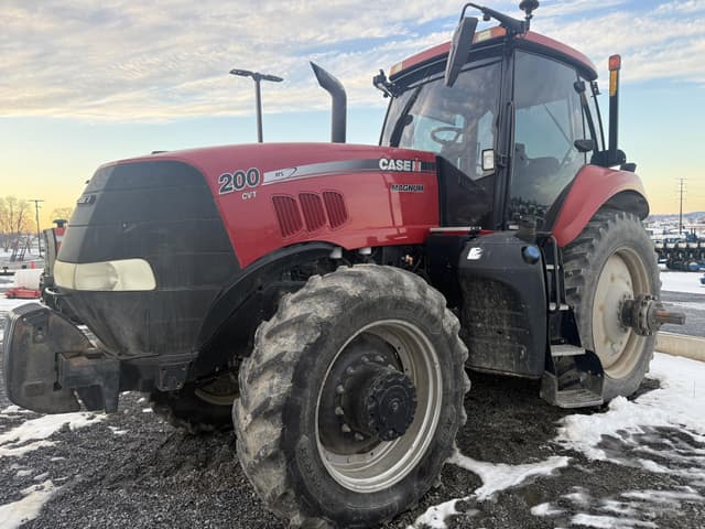 Image of Case IH Magnum 200 equipment image 1