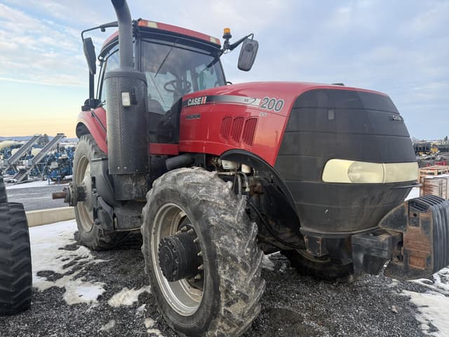 Image of Case IH Magnum 200 equipment image 2
